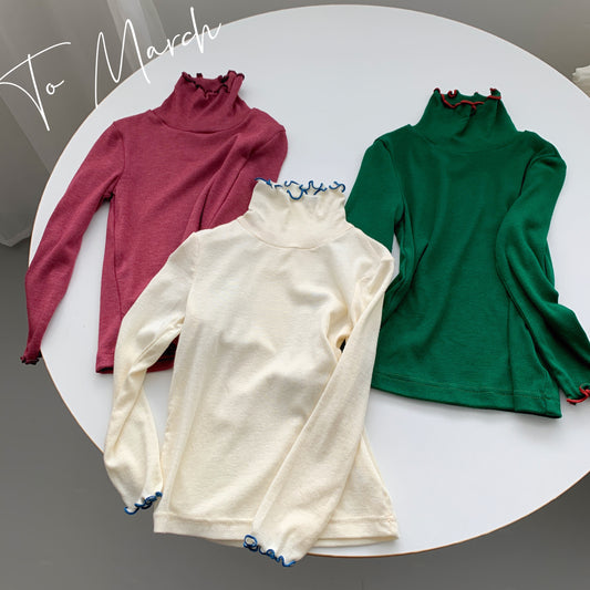 Plain Top with Lettuce-Edge Trims