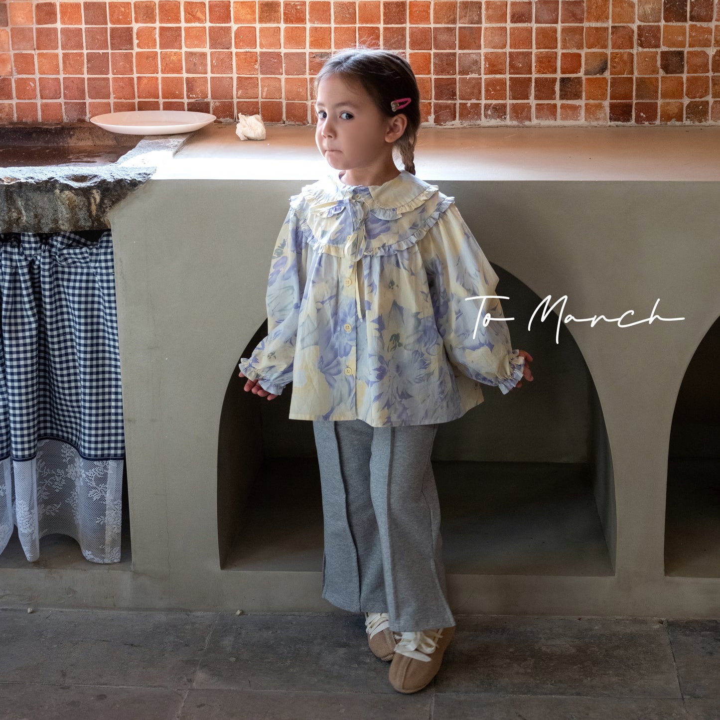 Floral Cotton Blouse With Bib Collar