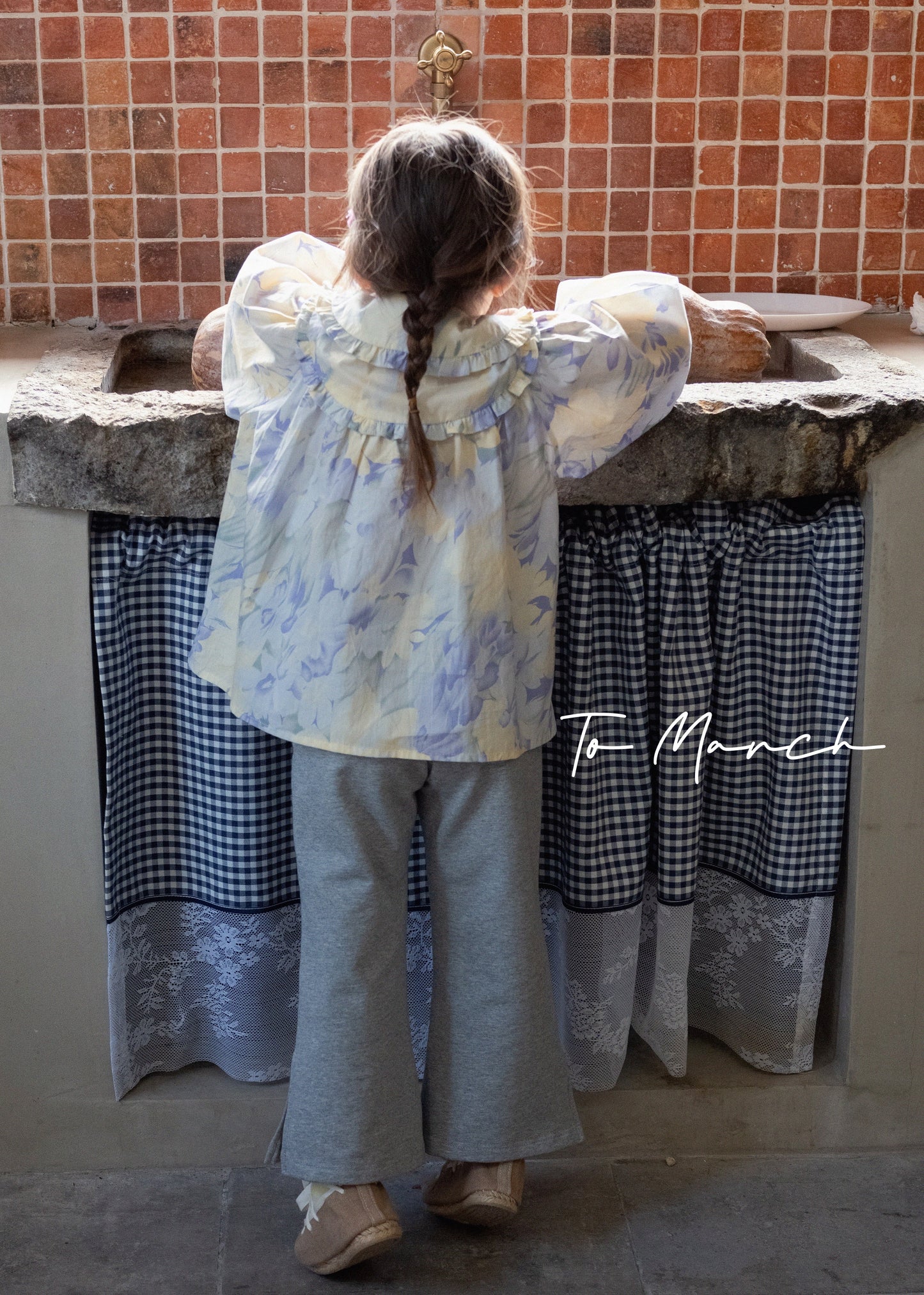 Floral Cotton Blouse With Bib Collar