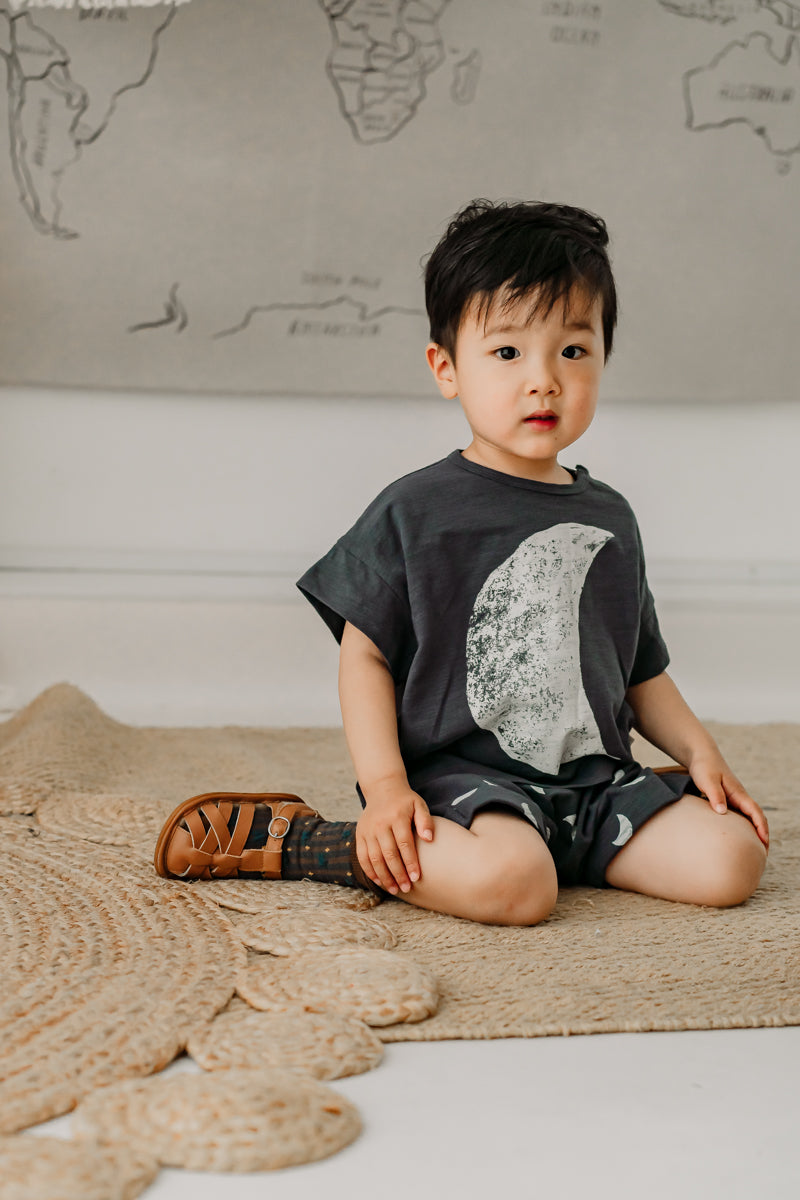 LELE JOVE MOONLIGHT PRINTED T SHIRT AND SHORTS