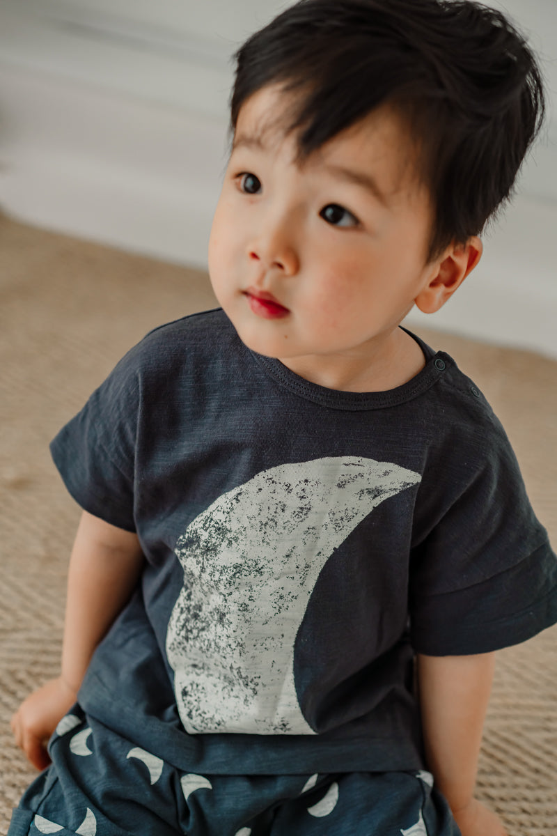 LELE JOVE MOONLIGHT PRINTED T SHIRT AND SHORTS