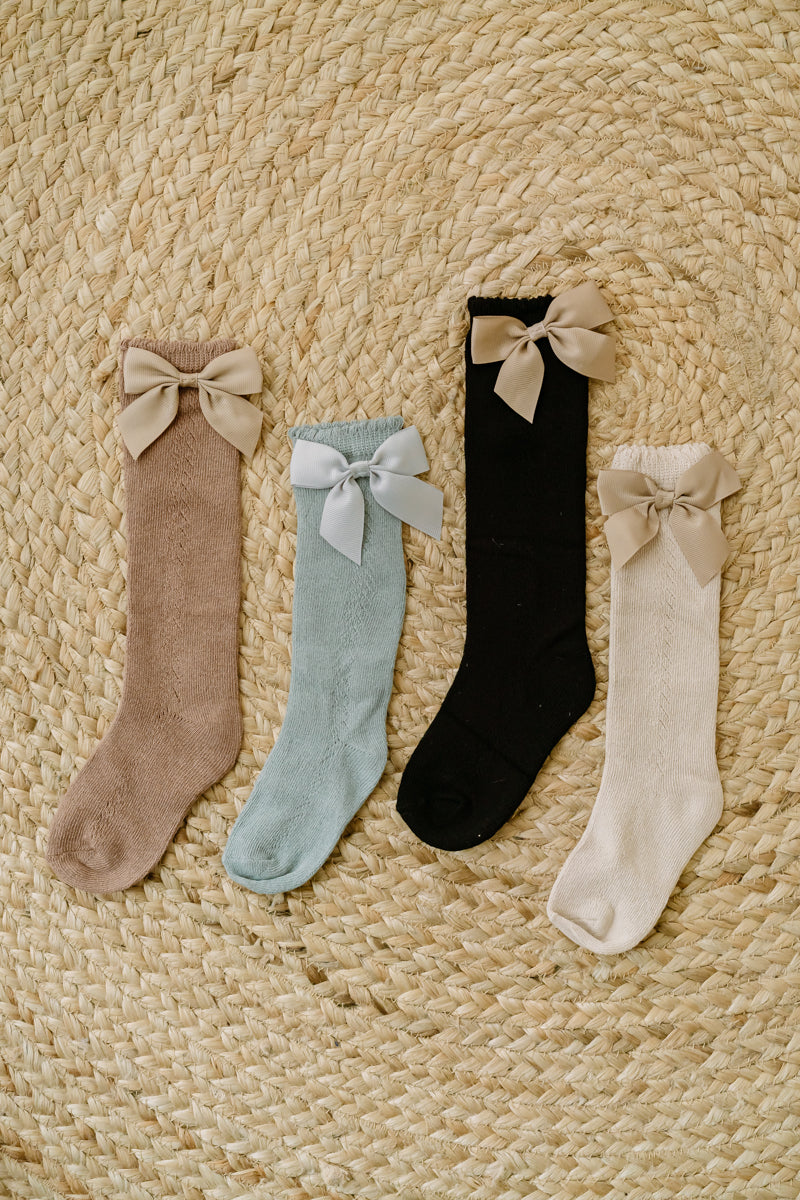 Little Little Knee High Socks With Ribbon Bow