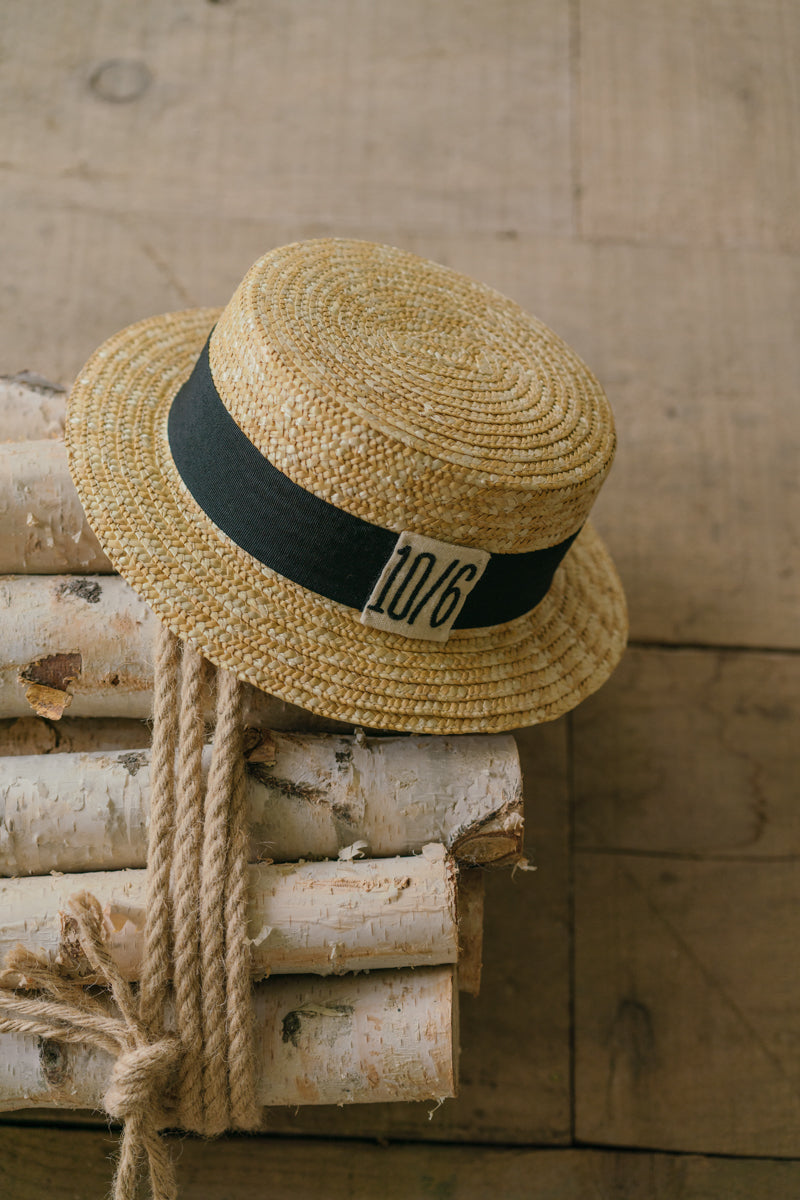 ALICE IN WONDERLAND STARW HAT