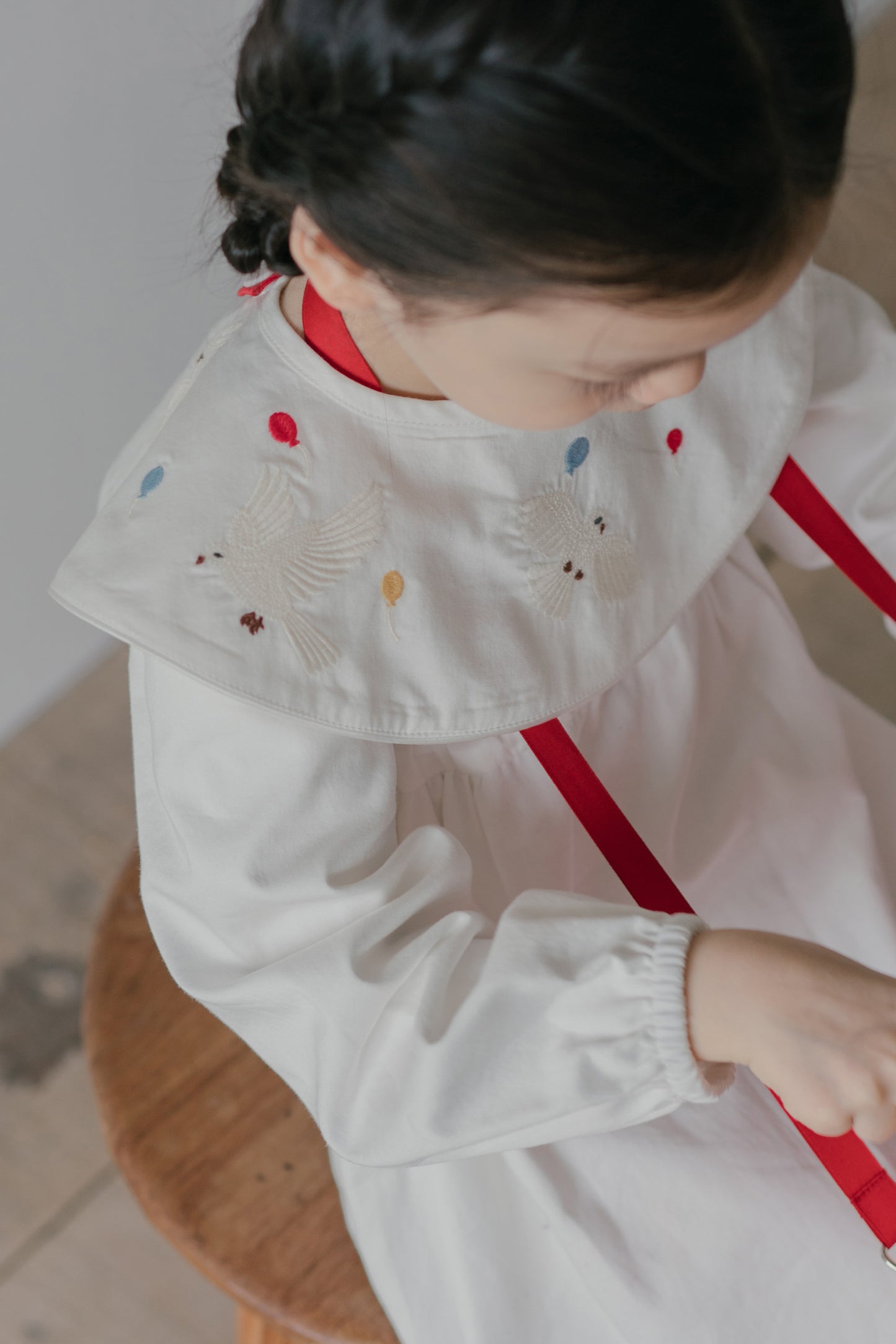 Embroidered Collar Bib - Dove