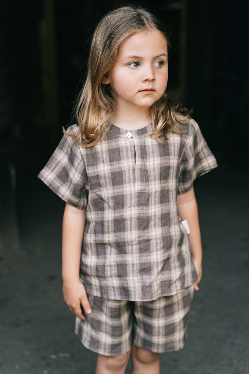LELE JOVE BROWN CHECK LINEN T SHIRT AND SHORTS