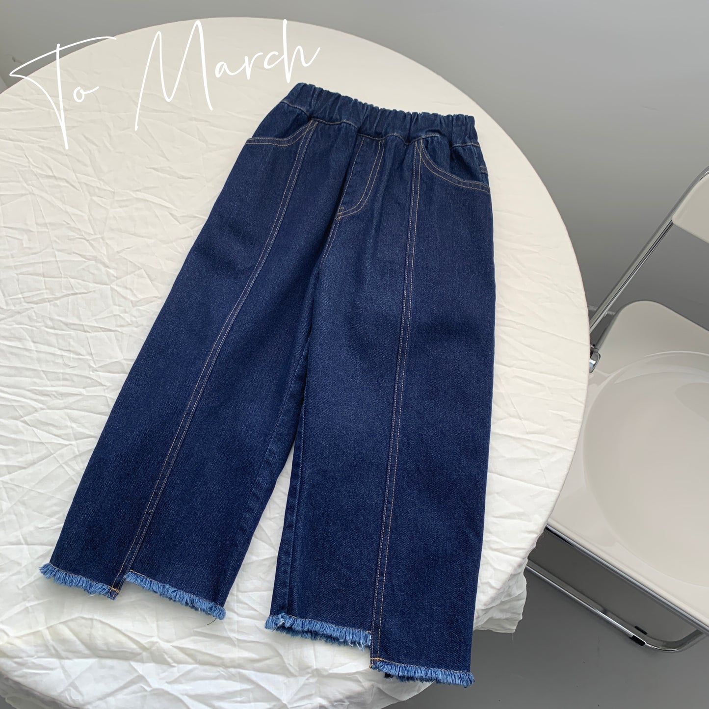 Flared Full-Length Jeans With Raw Cut Hem